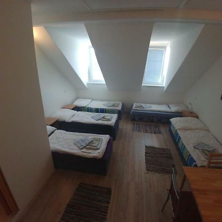 Kv Apartmans Varsavska Karlovy Vary Luaran gambar